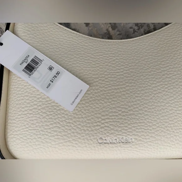 Calvin Klein Off-White Shoulder Bag - Picture 6 of 7